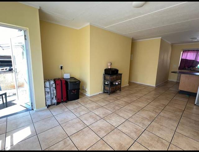 2 BEDROOM APARTMENT FOR SALE IN FERNDALE